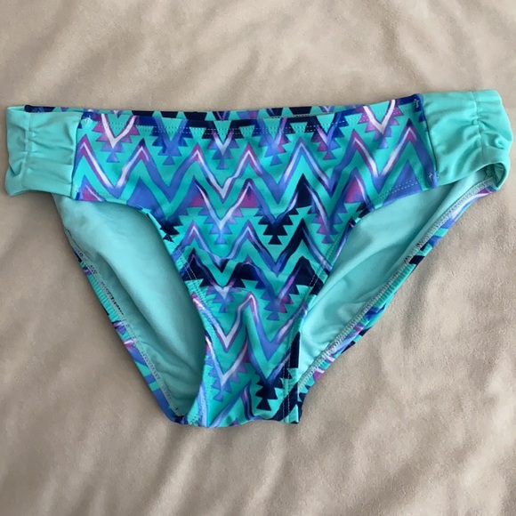 Tankini - Picture 2 of 4